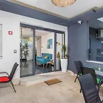 Cozy In With Wifi Apartment *