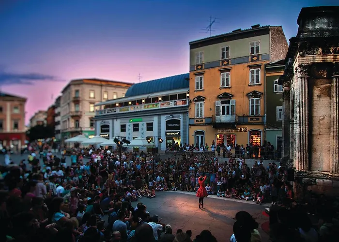 Beautiful In With Wifi * Pula