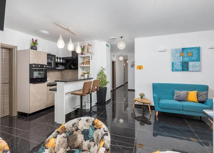 Beautiful In With Wifi Apartment Pula